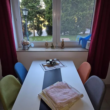2 Raum Voll Ausgestattet 15 Min Von Dresden * Klipphausen
